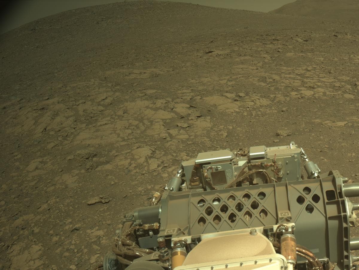 Mars image captured by NAVCAM_RIGHT on Perseverance