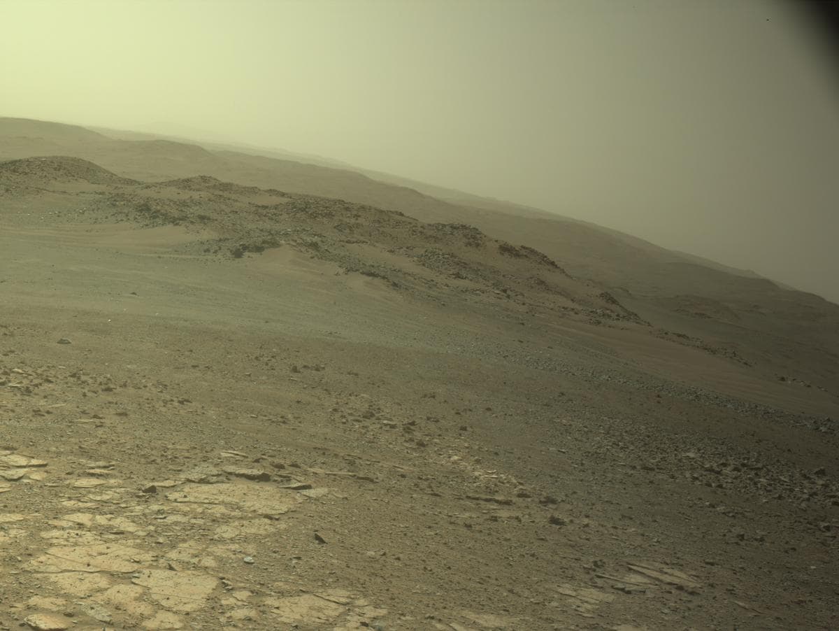 Mars image captured by NAVCAM_RIGHT on Perseverance