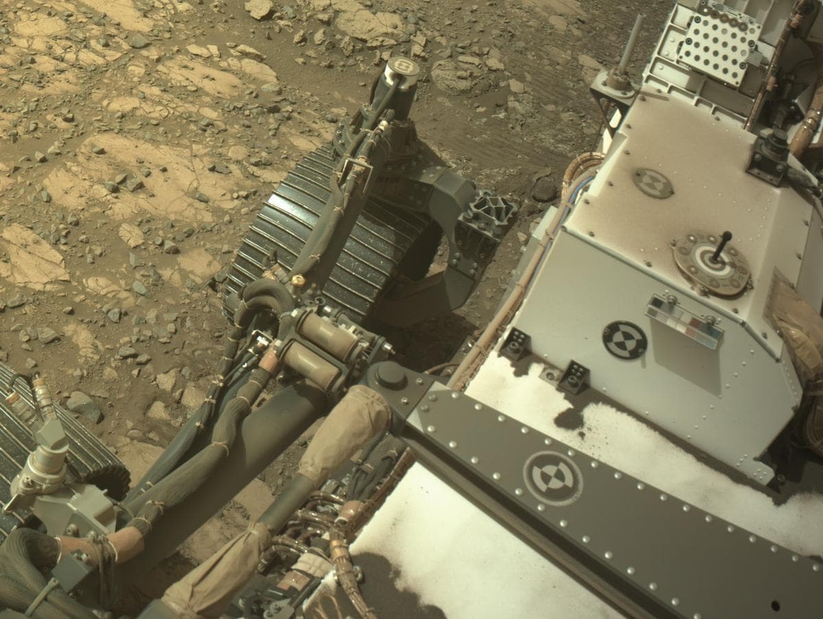 Mars image captured by NAVCAM_RIGHT on Perseverance