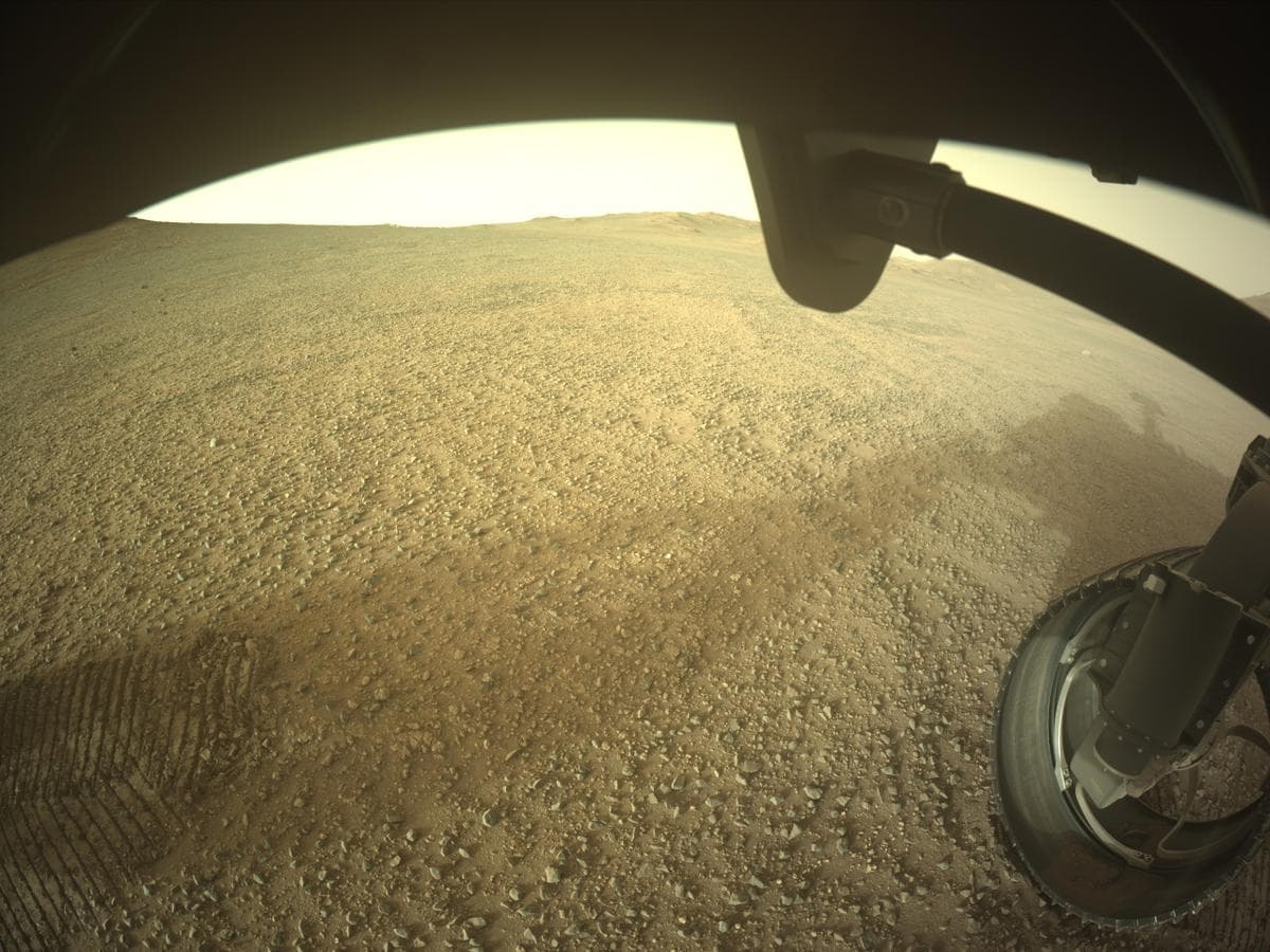 Mars image captured by FRONT_HAZCAM_RIGHT_A on Perseverance