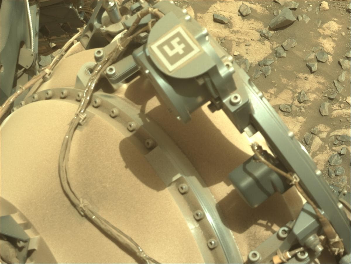 Mars image captured by NAVCAM_LEFT on Perseverance
