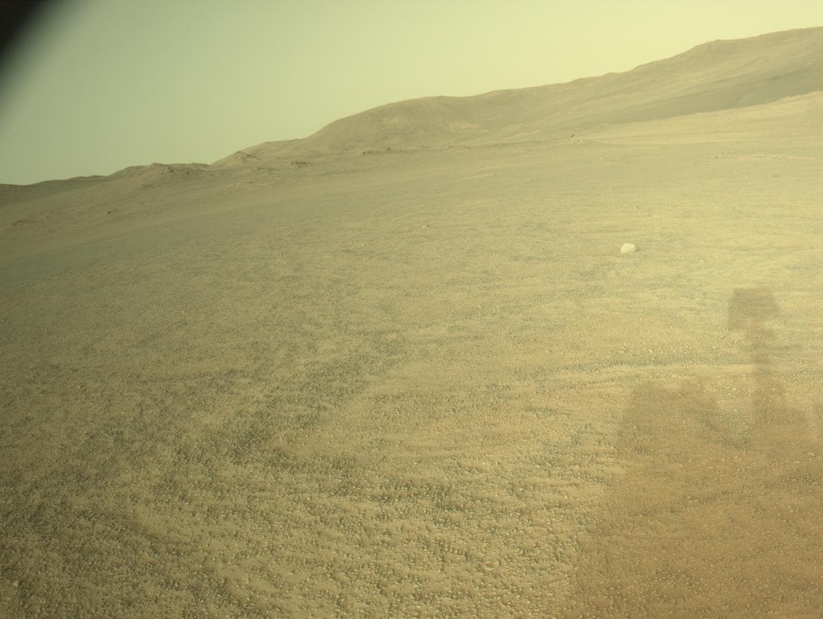 Mars image captured by NAVCAM_LEFT on Perseverance