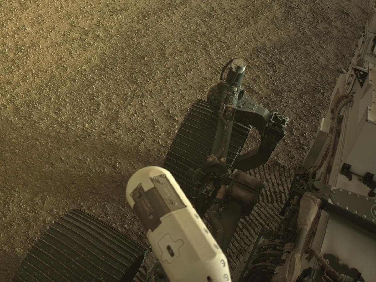 Mars image captured by NAVCAM_LEFT on Perseverance