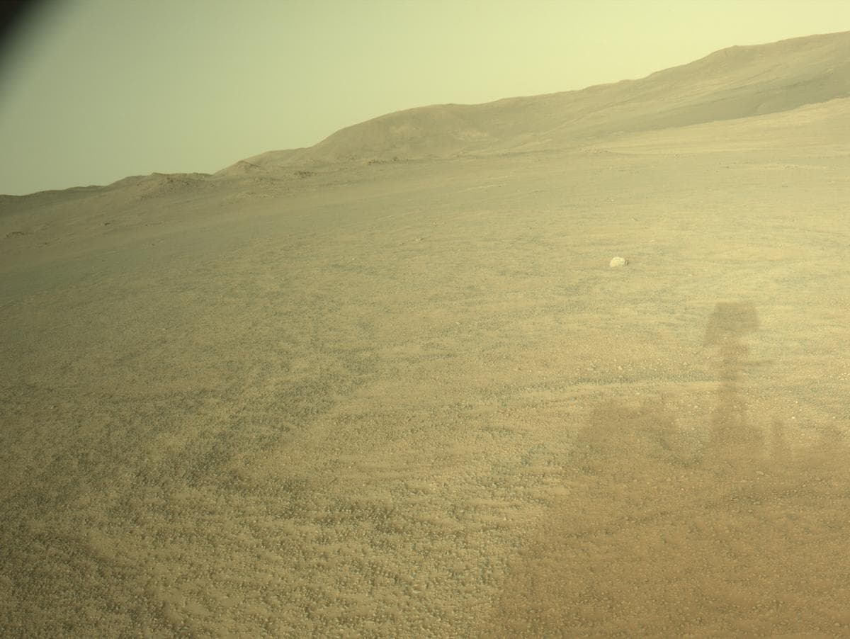 Mars image captured by NAVCAM_RIGHT on Perseverance