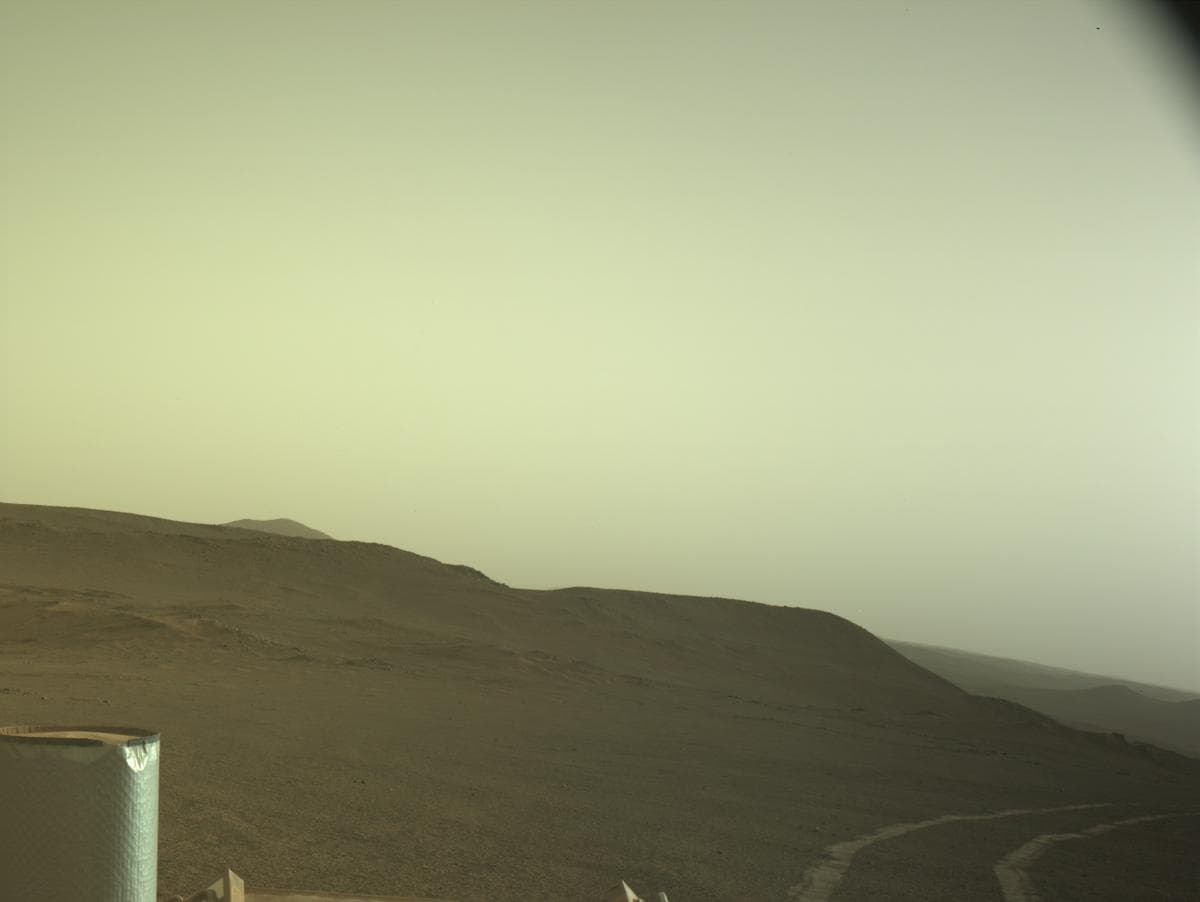 Foto do rover em Marte de 2026-08-04