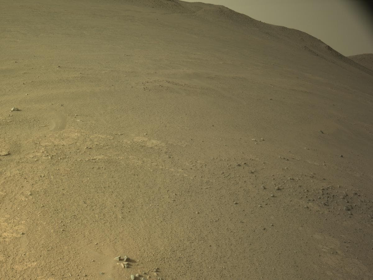 Mars image captured by NAVCAM_LEFT on Perseverance