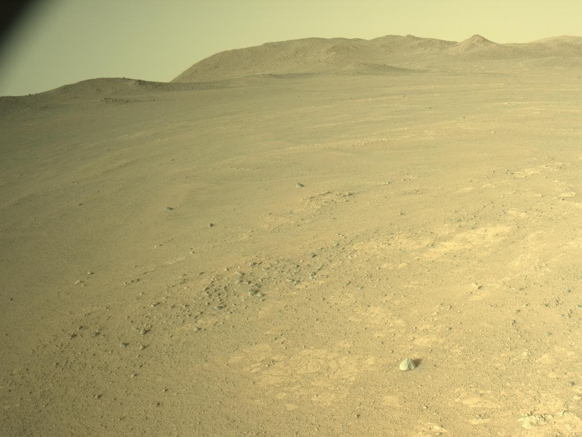Mars image captured by NAVCAM_LEFT on Perseverance