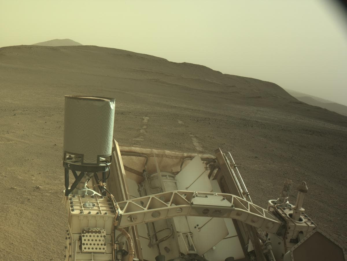 Mars image captured by NAVCAM_LEFT on Perseverance