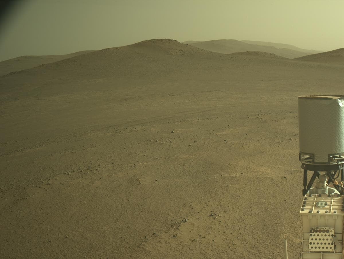 Mars image captured by NAVCAM_RIGHT on Perseverance