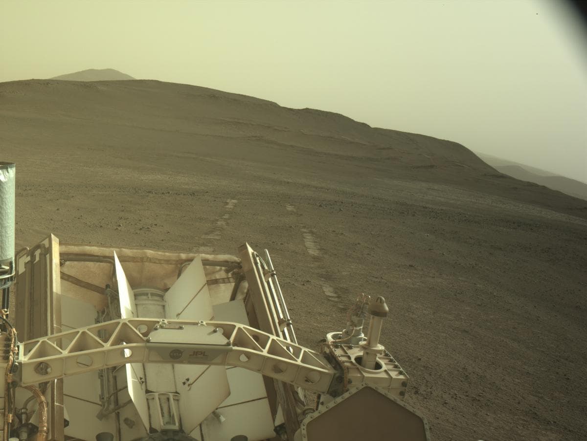 Mars image captured by NAVCAM_RIGHT on Perseverance