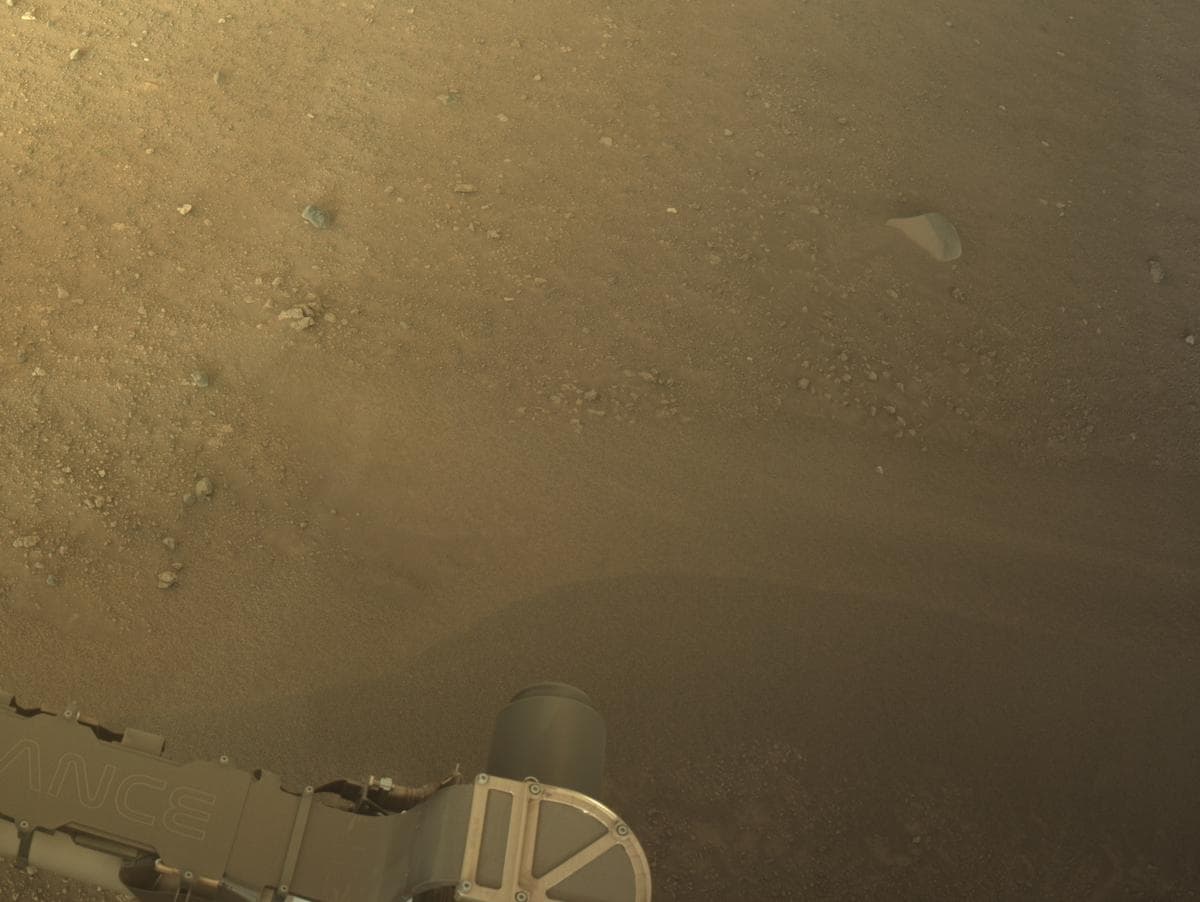 Mars image captured by NAVCAM_LEFT on Perseverance
