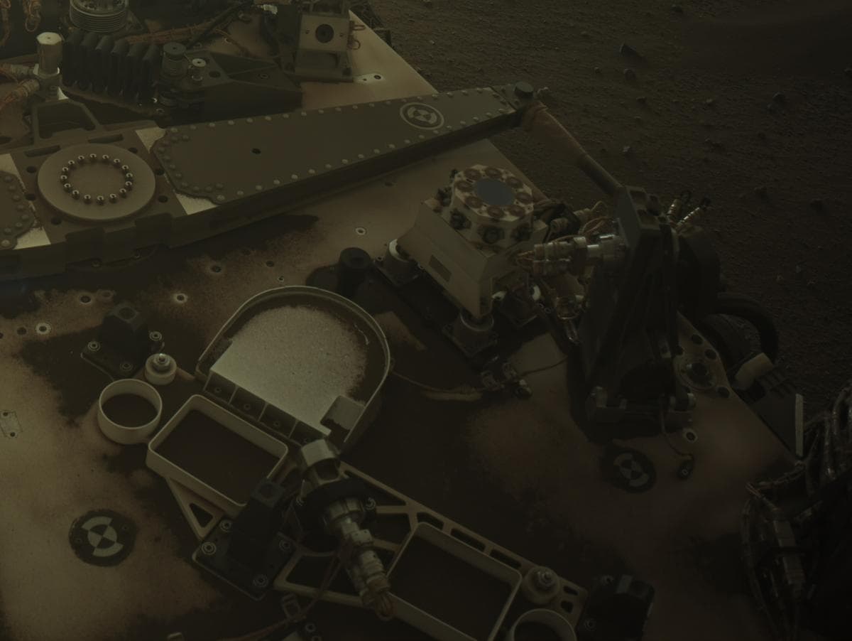 Mars image captured by NAVCAM_RIGHT on Perseverance