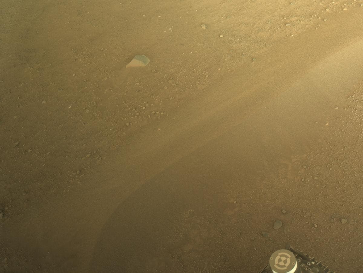Mars image captured by NAVCAM_RIGHT on Perseverance