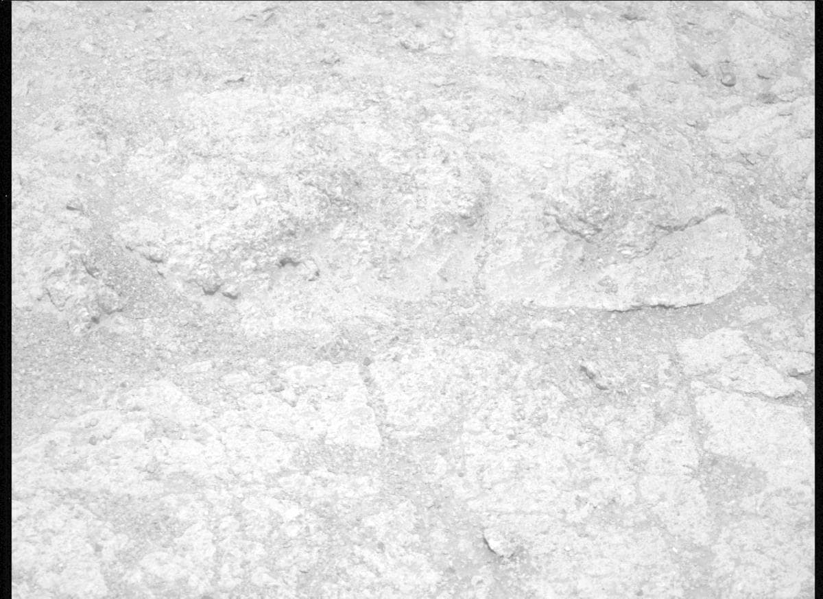 Mars image captured by MCZ_LEFT on Perseverance