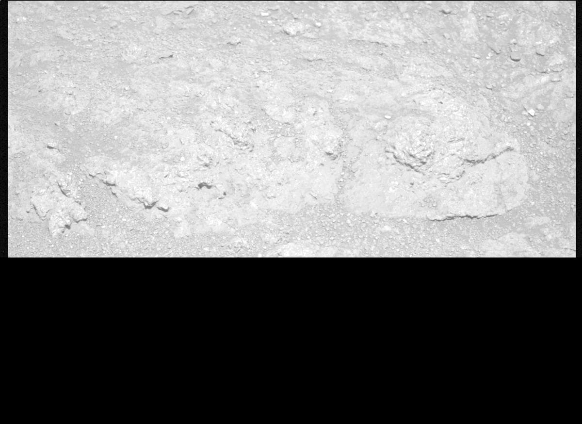Mars image captured by MCZ_LEFT on Perseverance