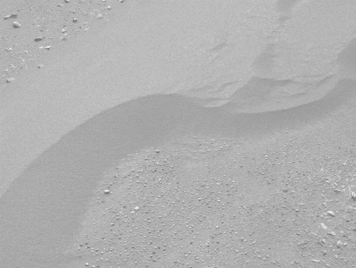 Mars image captured by NAVCAM_LEFT on Perseverance