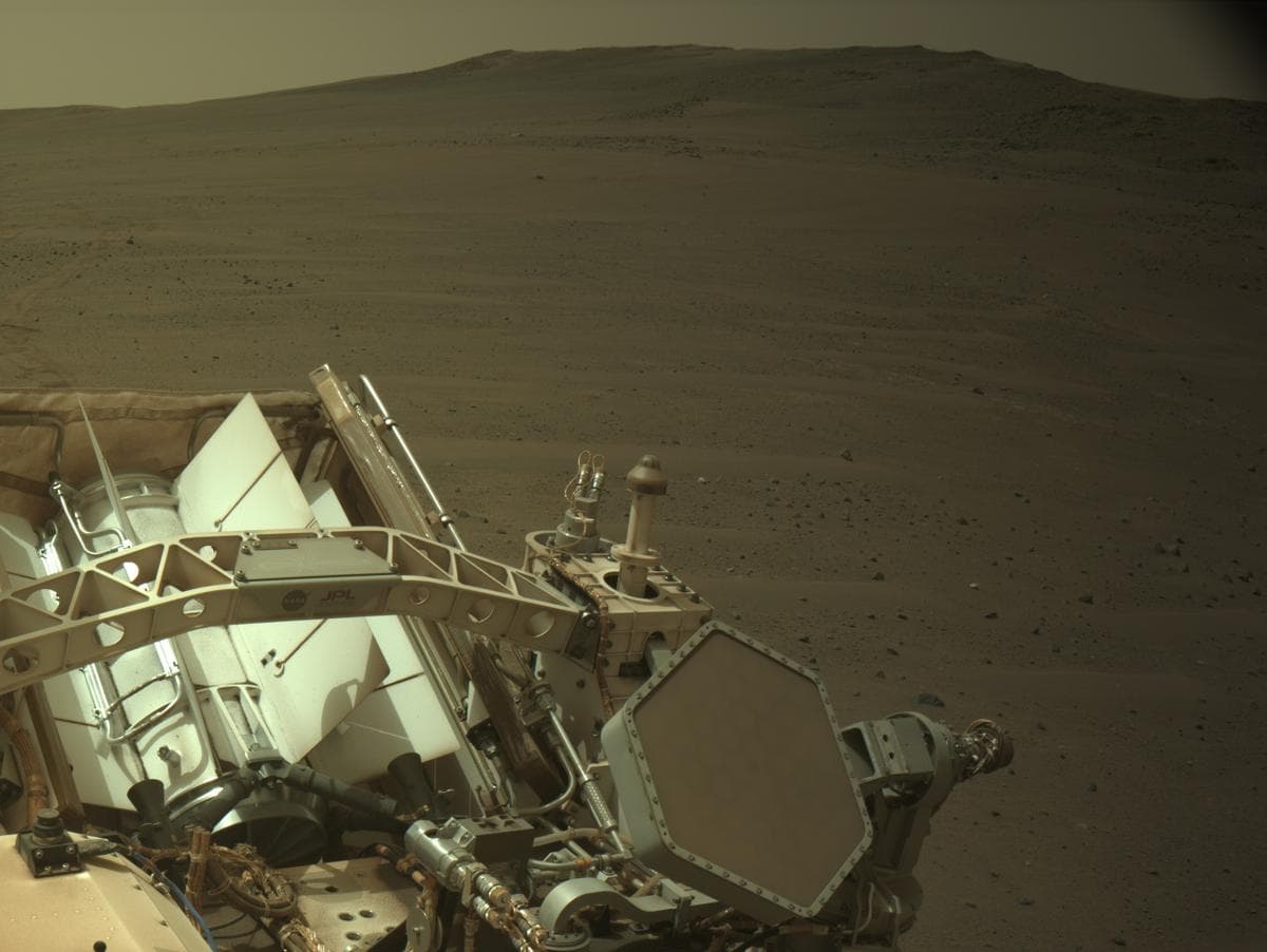 Mars image captured by NAVCAM_LEFT on Perseverance
