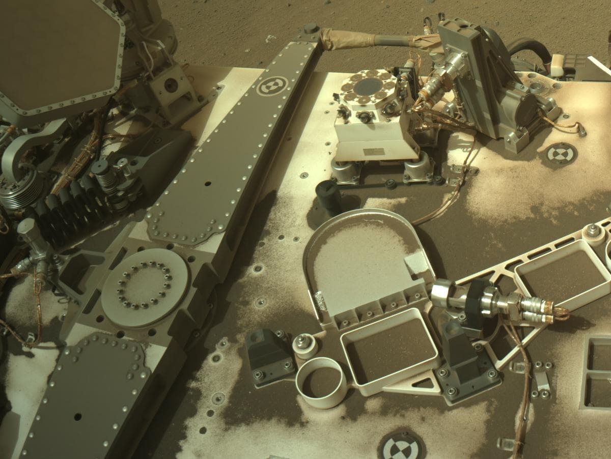 Mars image captured by NAVCAM_LEFT on Perseverance