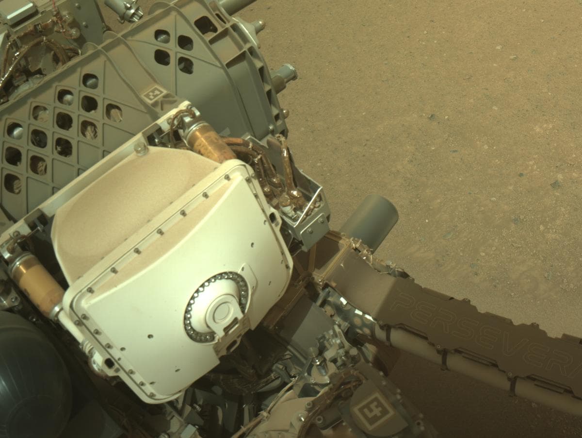 Mars image captured by NAVCAM_LEFT on Perseverance