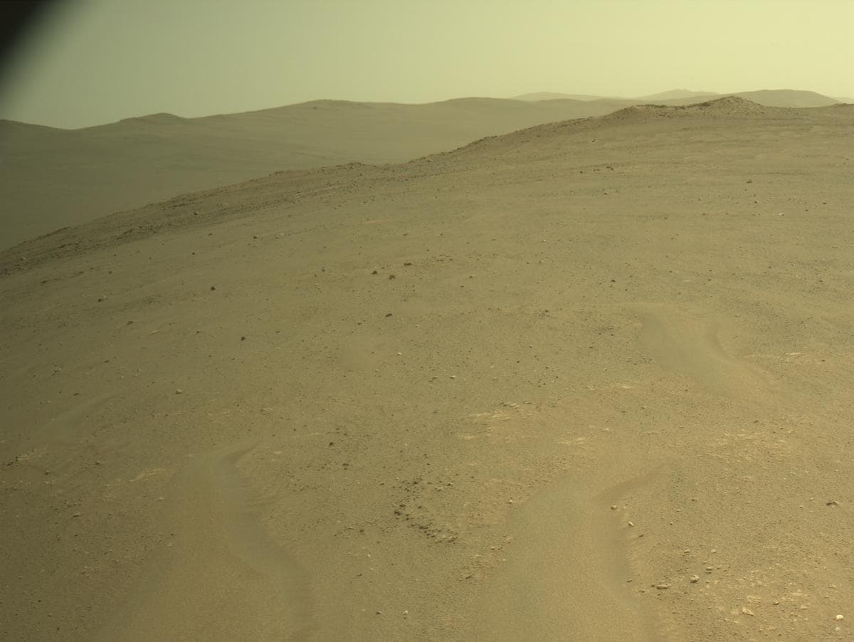 Mars image captured by NAVCAM_LEFT on Perseverance