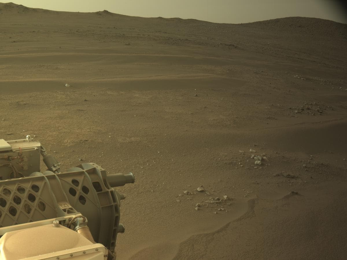 Mars image captured by NAVCAM_LEFT on Perseverance