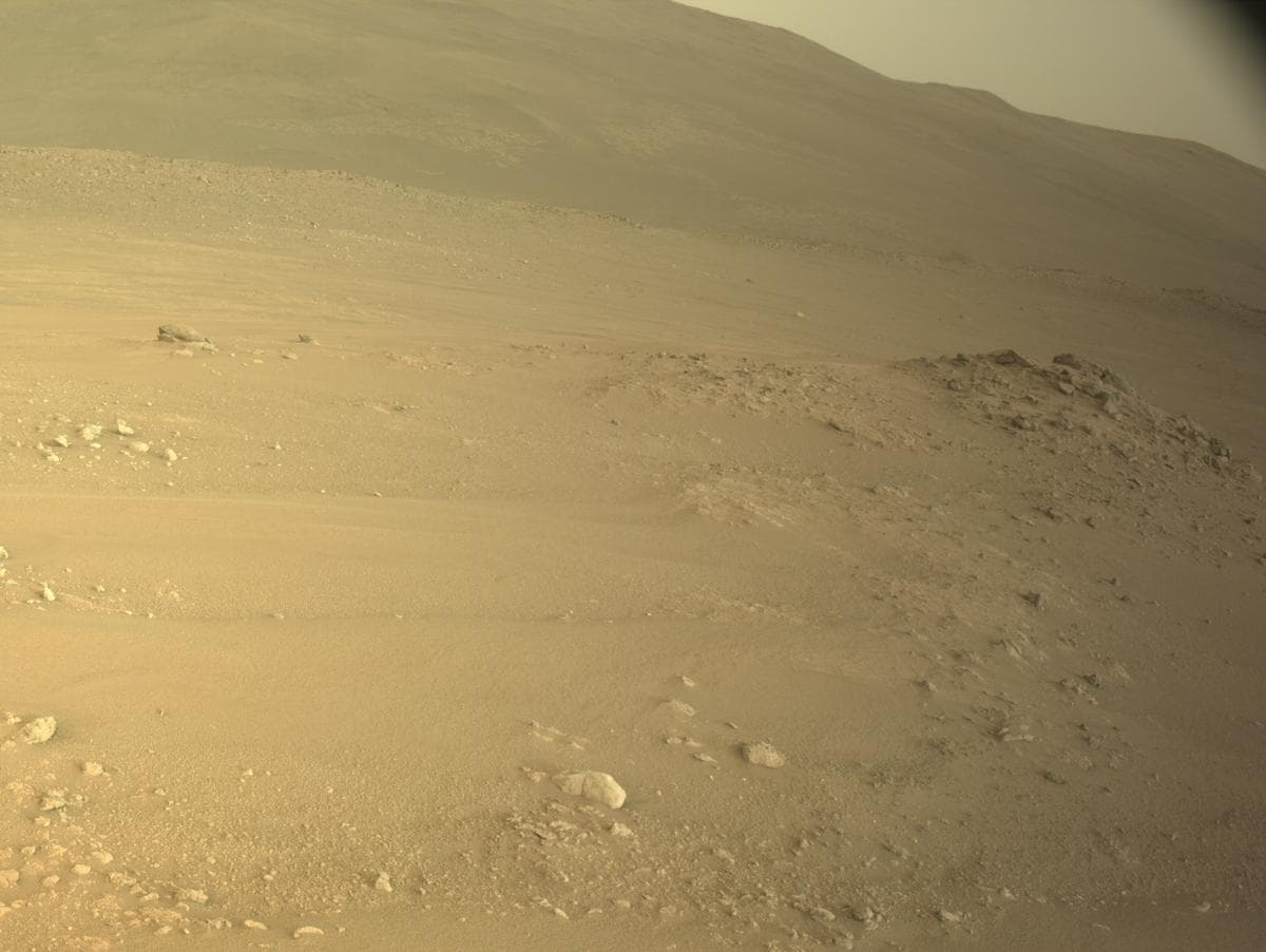 Mars image captured by NAVCAM_LEFT on Perseverance