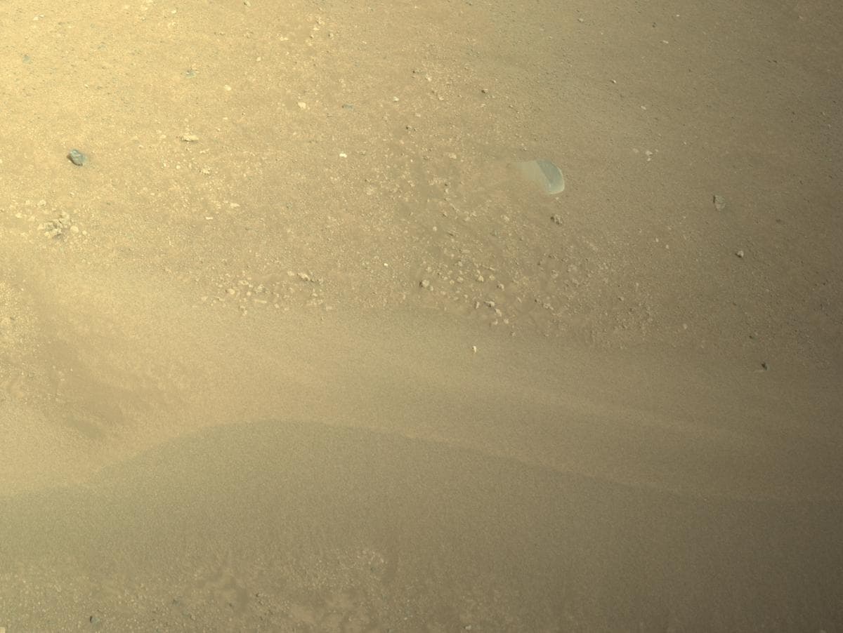 Mars image captured by NAVCAM_RIGHT on Perseverance