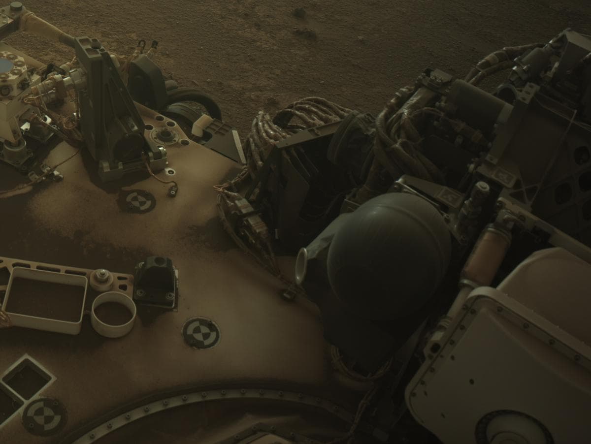 Mars image captured by NAVCAM_RIGHT on Perseverance