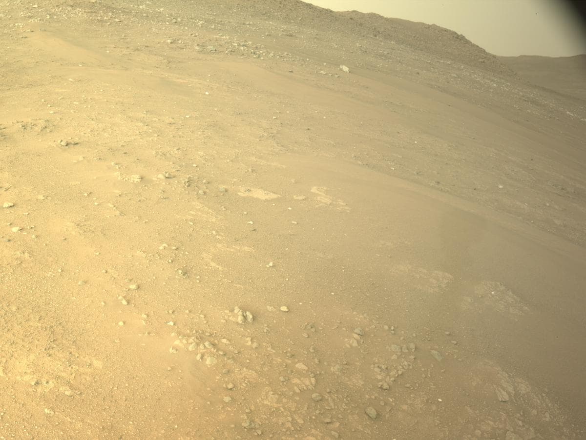 Mars image captured by NAVCAM_RIGHT on Perseverance