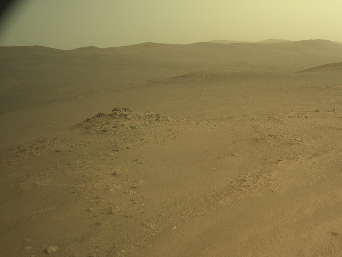 Mars image captured by NAVCAM_RIGHT on Perseverance
