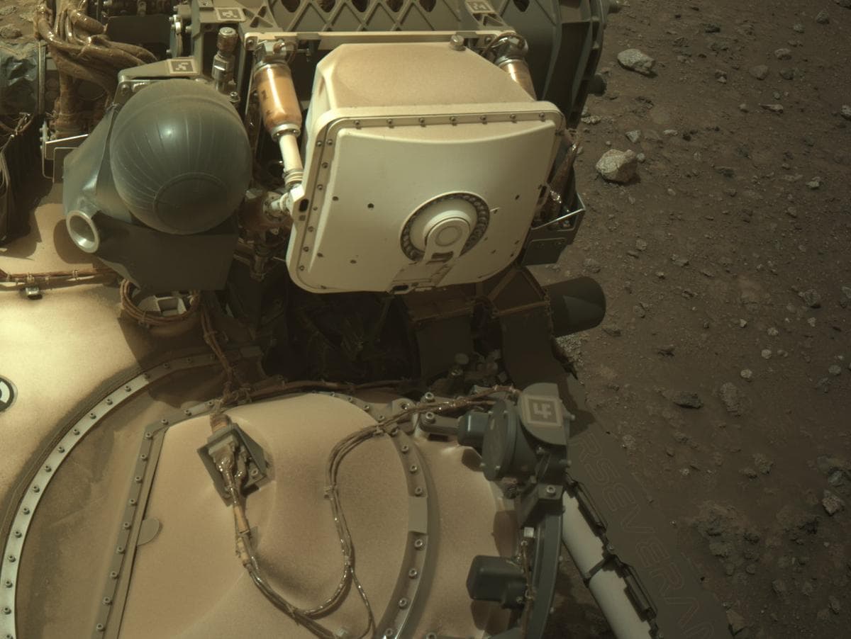 Mars image captured by NAVCAM_LEFT on Perseverance