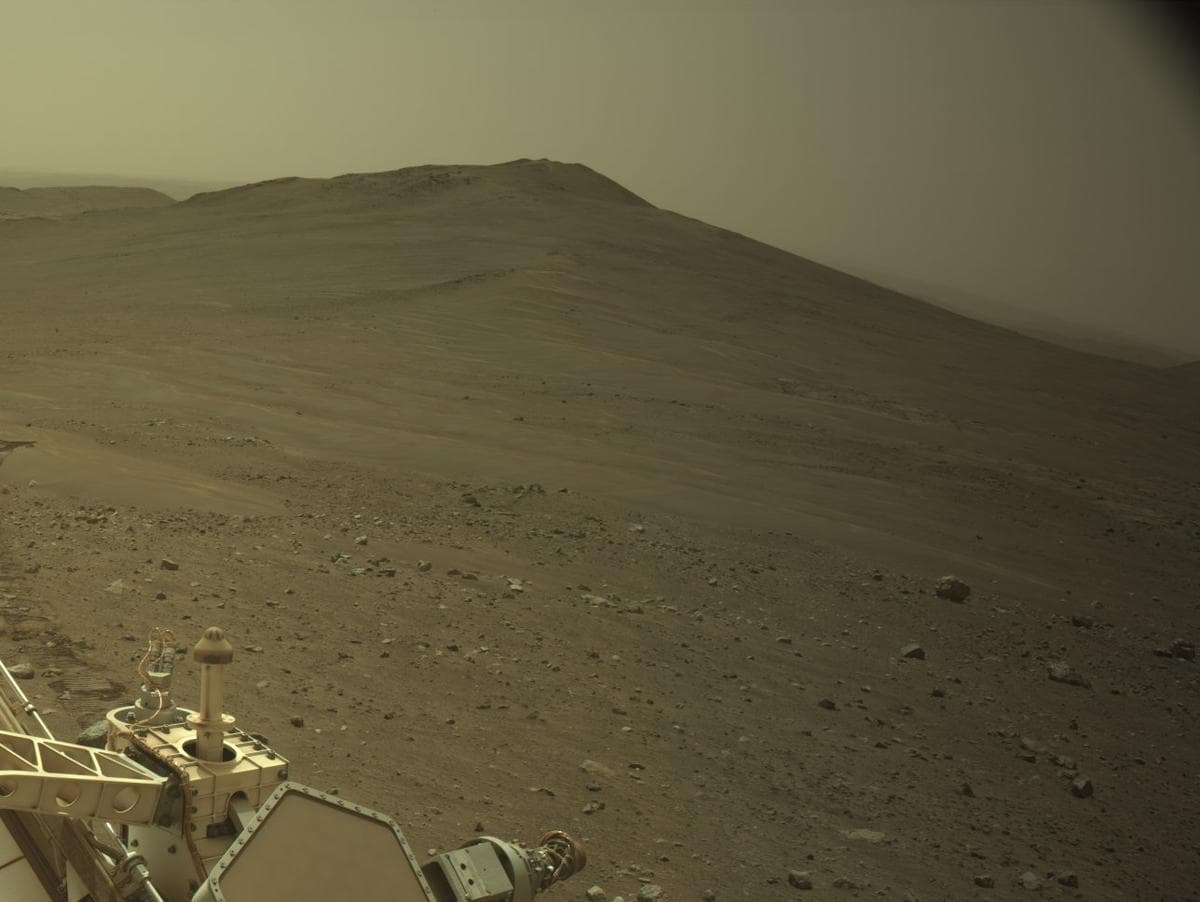 Mars image captured by NAVCAM_LEFT on Perseverance