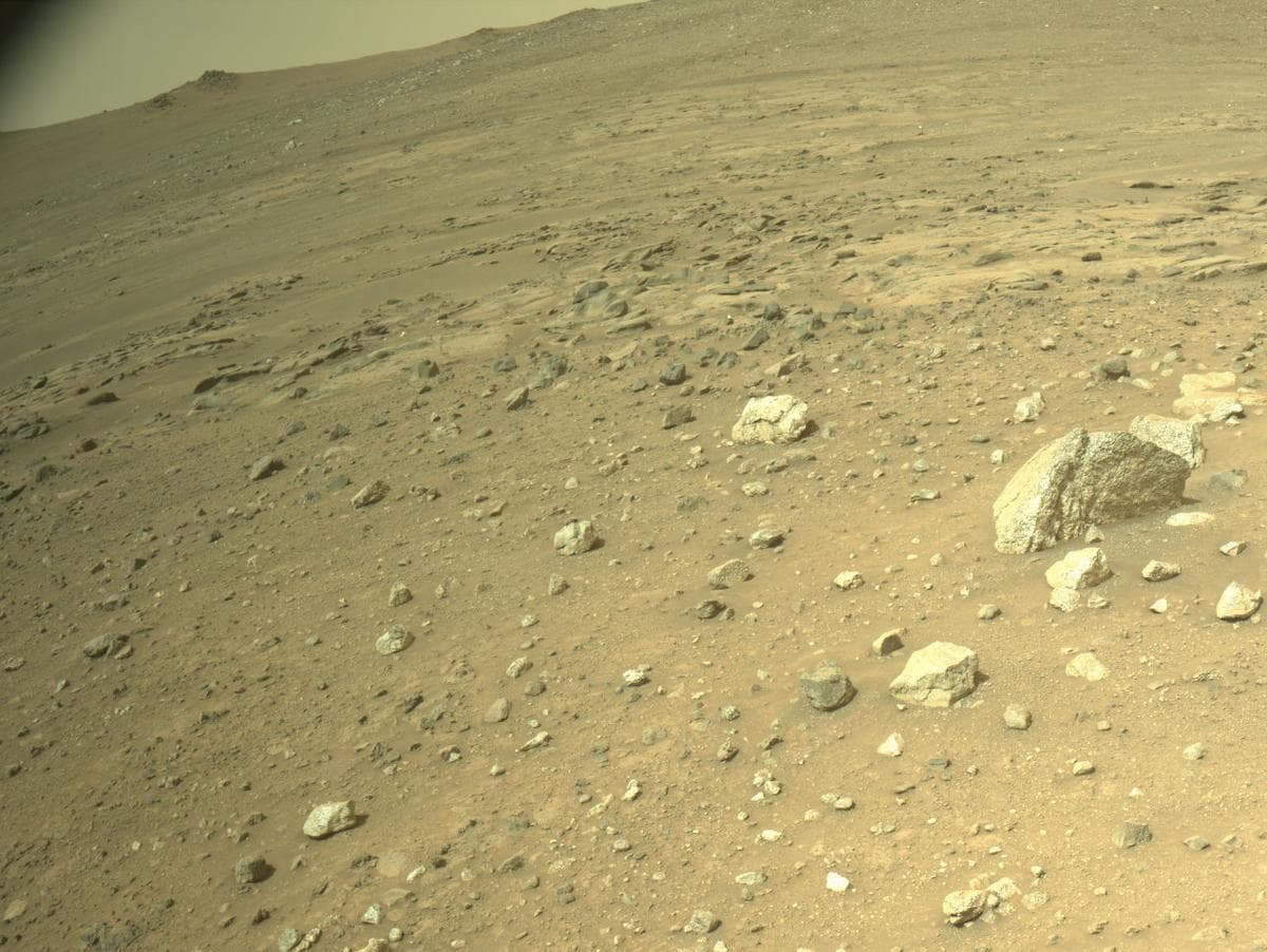 Mars image captured by NAVCAM_RIGHT on Perseverance