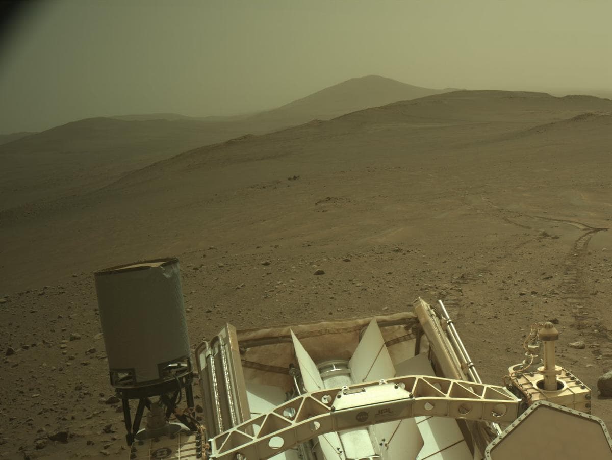 Mars image captured by NAVCAM_RIGHT on Perseverance