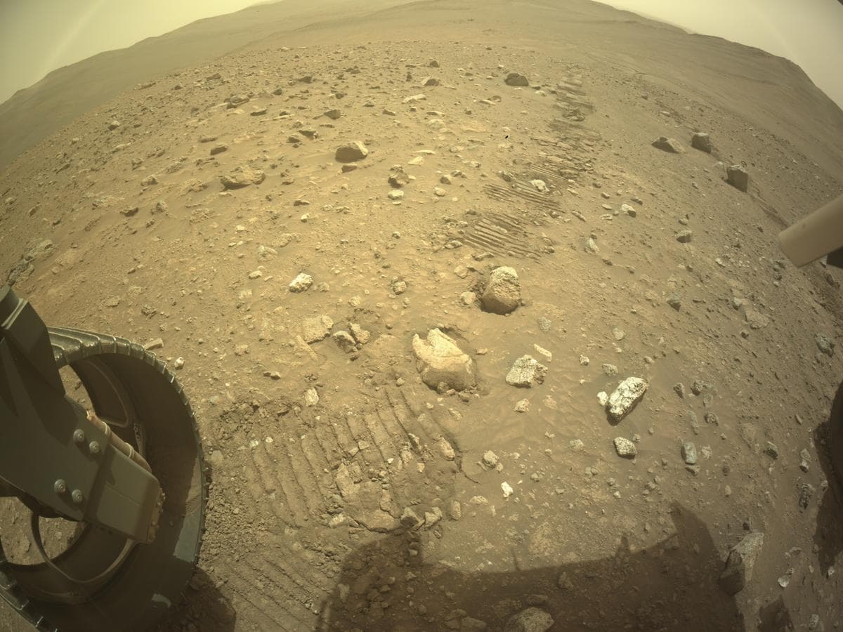 Mars image captured by REAR_HAZCAM_LEFT on Perseverance