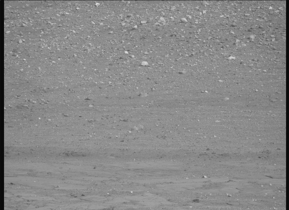 Mars image captured by MCZ_RIGHT on Perseverance