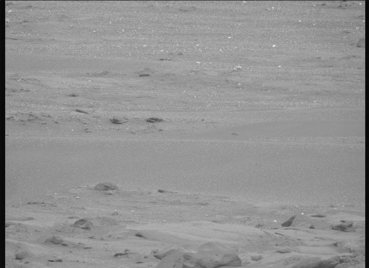 Mars image captured by MCZ_RIGHT on Perseverance