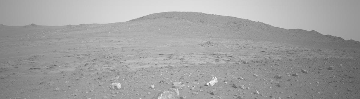 Mars image captured by NAVCAM_LEFT on Perseverance