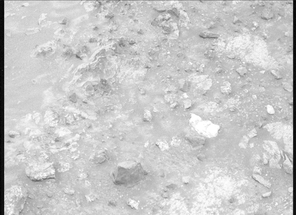 Mars image captured by MCZ_LEFT on Perseverance
