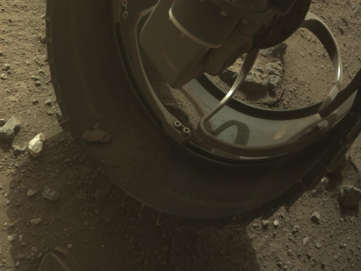 Mars image captured by FRONT_HAZCAM_RIGHT_A on Perseverance