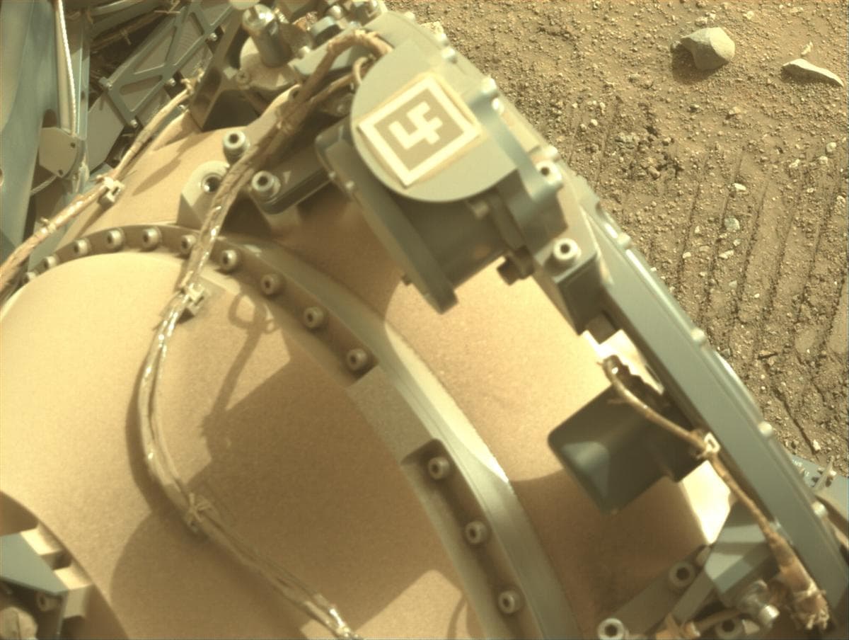 Mars image captured by NAVCAM_LEFT on Perseverance