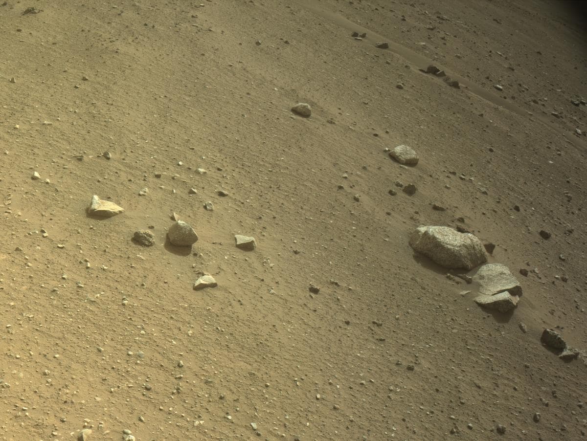 Mars image captured by NAVCAM_RIGHT on Perseverance