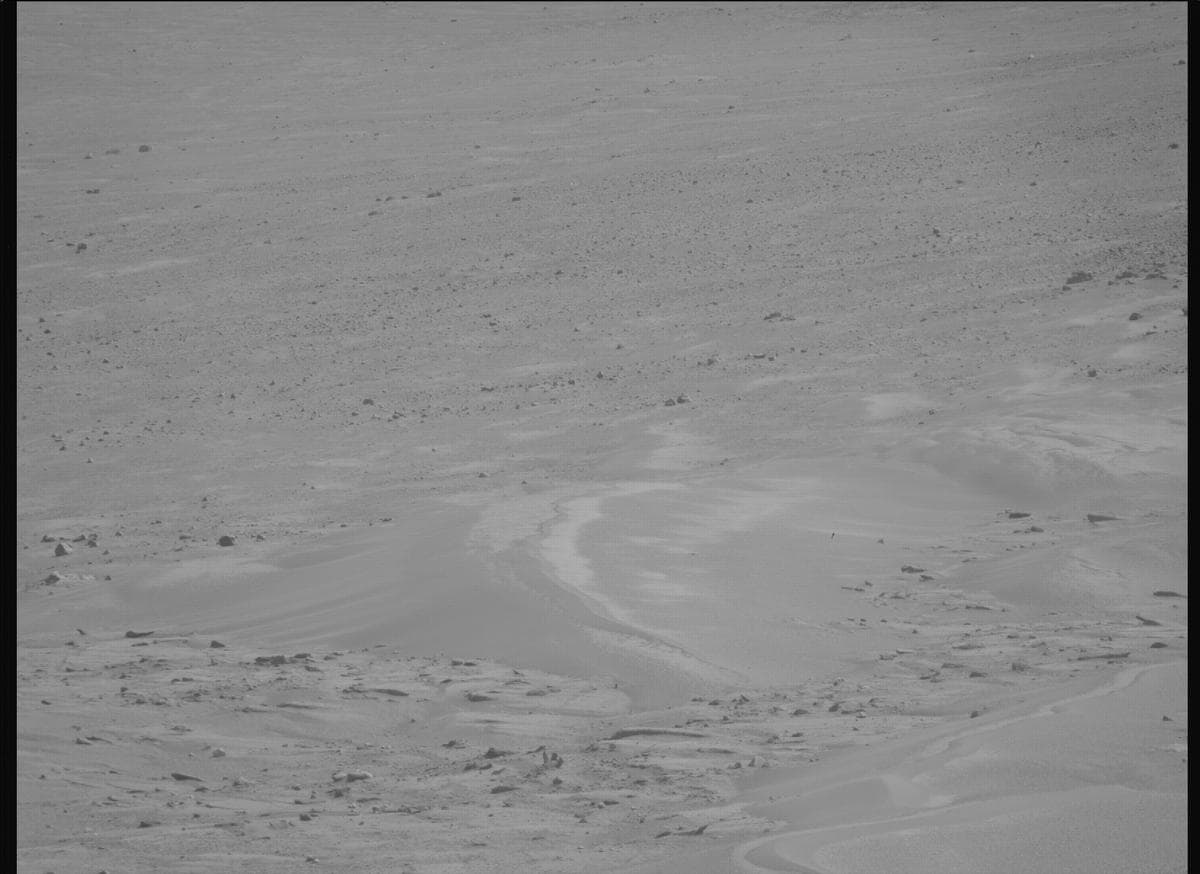 Mars image captured by MCZ_RIGHT on Perseverance