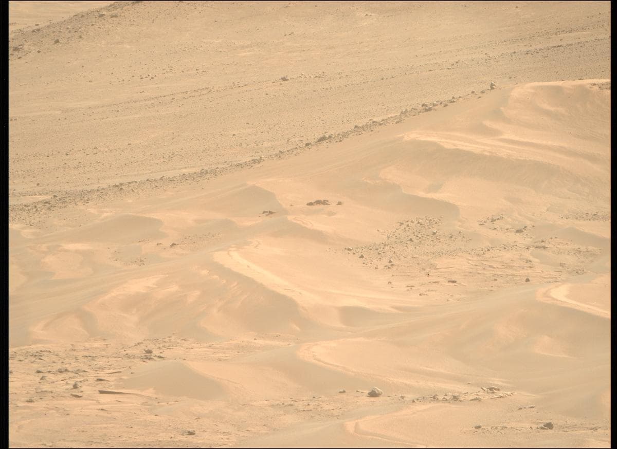 Mars image captured by MCZ_RIGHT on Perseverance