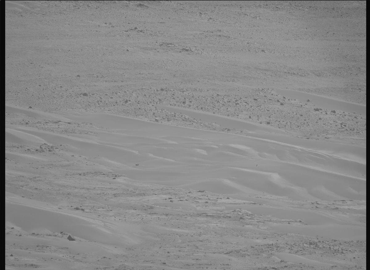 Mars image captured by MCZ_RIGHT on Perseverance