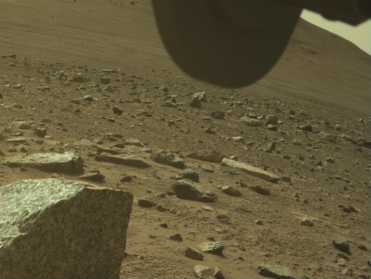 Mars image captured by FRONT_HAZCAM_RIGHT_A on Perseverance