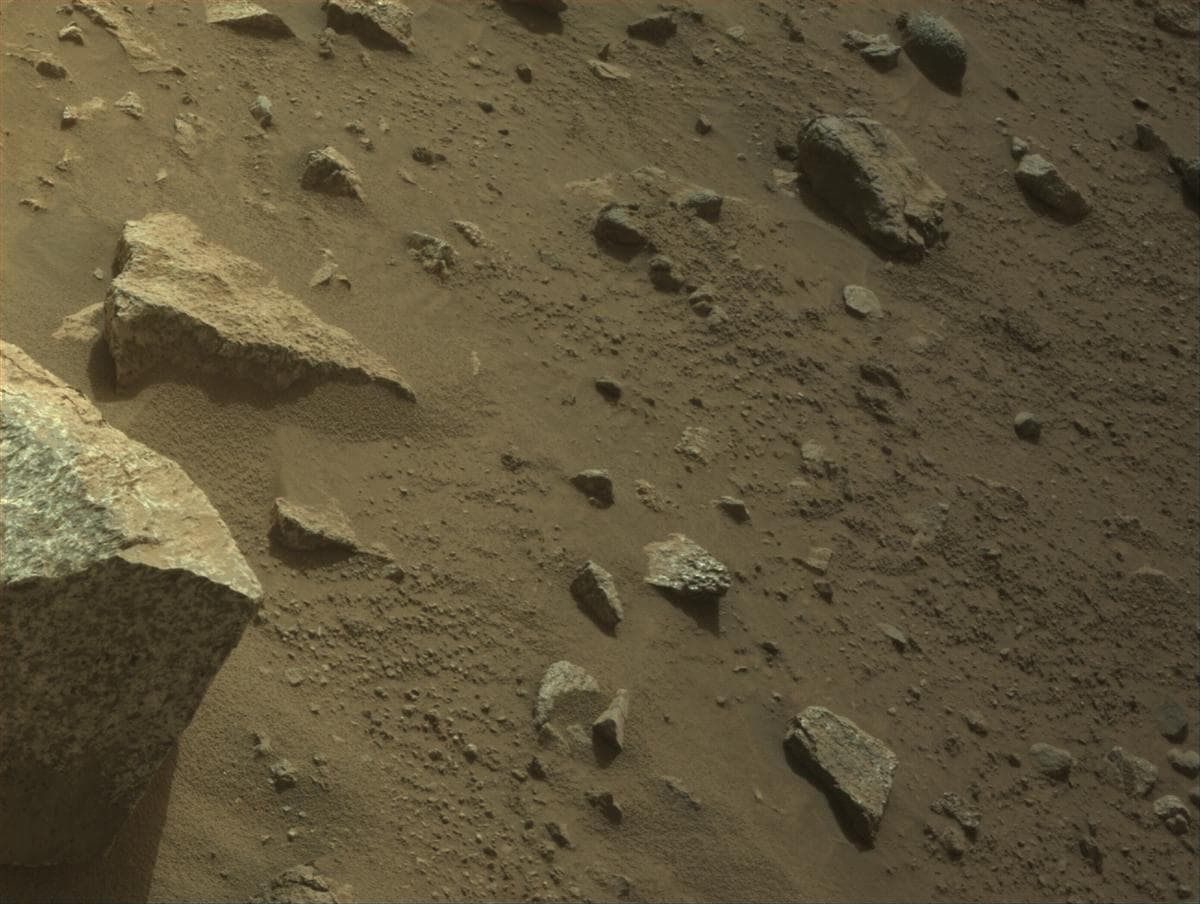Mars image captured by NAVCAM_LEFT on Perseverance