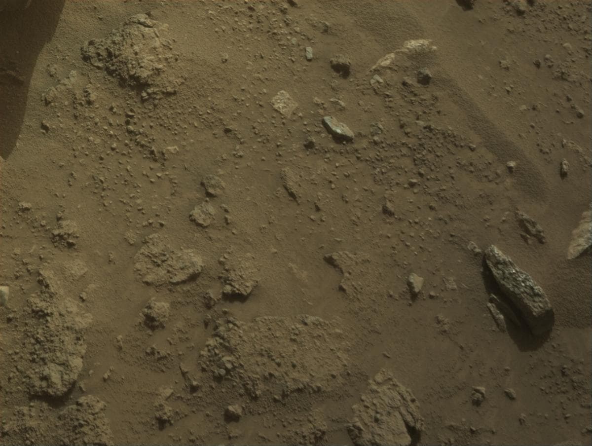 Mars image captured by NAVCAM_RIGHT on Perseverance