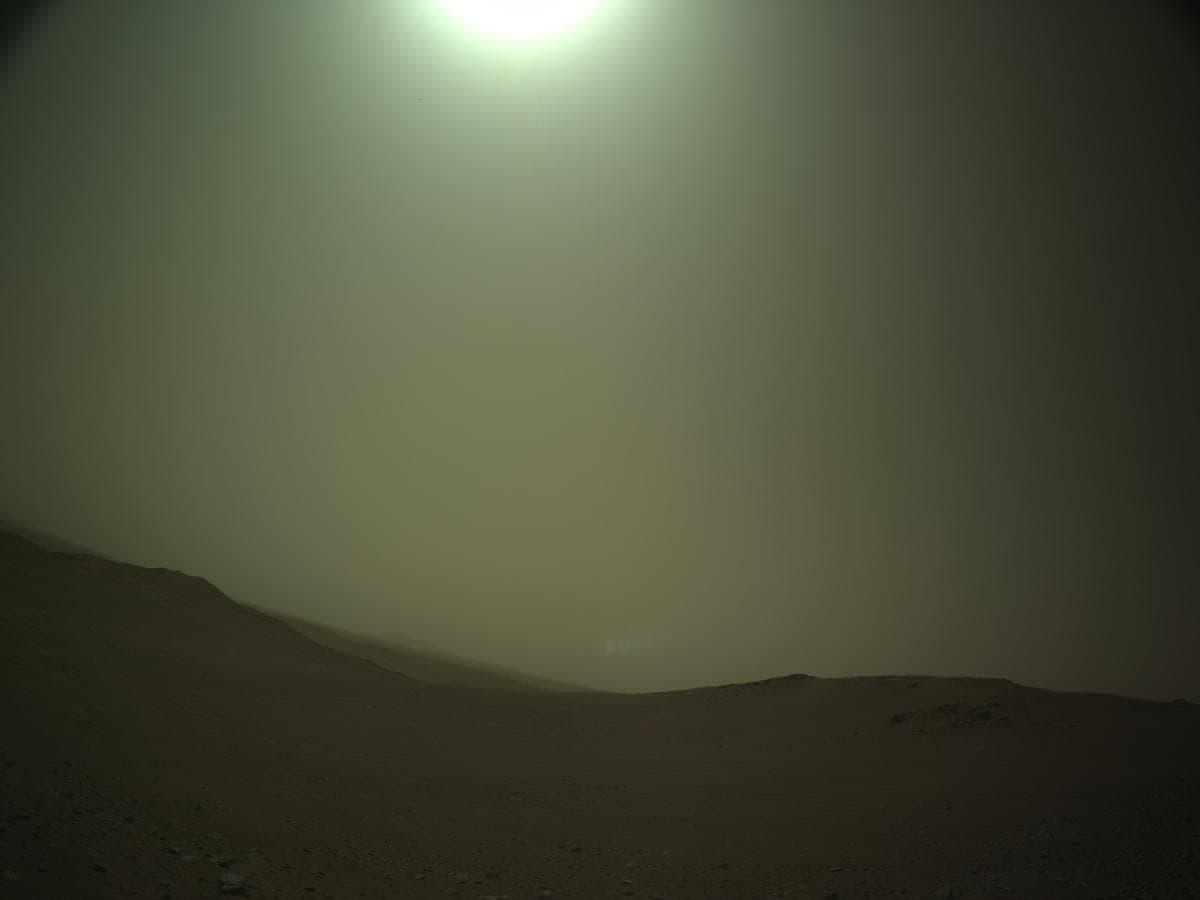 Mars image captured by NAVCAM_LEFT on Perseverance