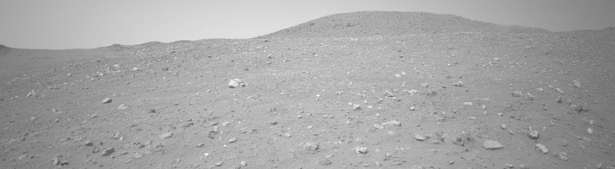 Mars image captured by NAVCAM_LEFT on Perseverance